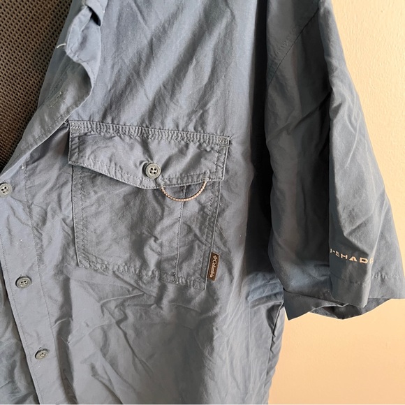 Columbia Mens Blue Button Down Shirt - Picture 3 of 9